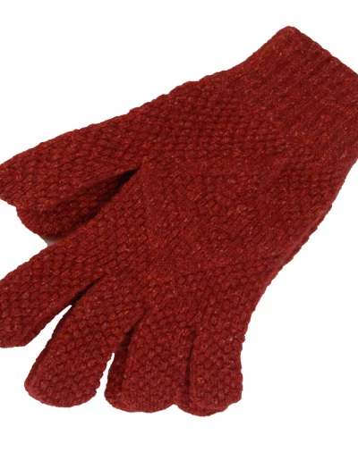 Paire de gants en laine irlandaise rouges.